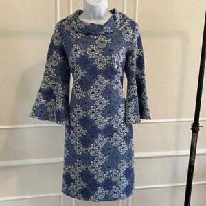 Tyler Böe Floral Pattern Textured Bell Sleeve Dress sz.S